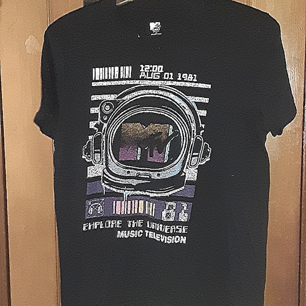 Vintage MTV Tshirt Medium